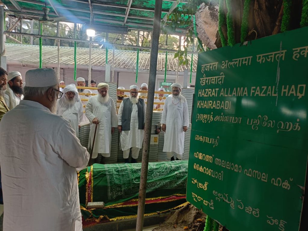 Jamiat Ulama-i-Hind delegation pays homage at the mausoleum of freedom fighter Allama Fazl-e-Haq Khairabadi in Andaman